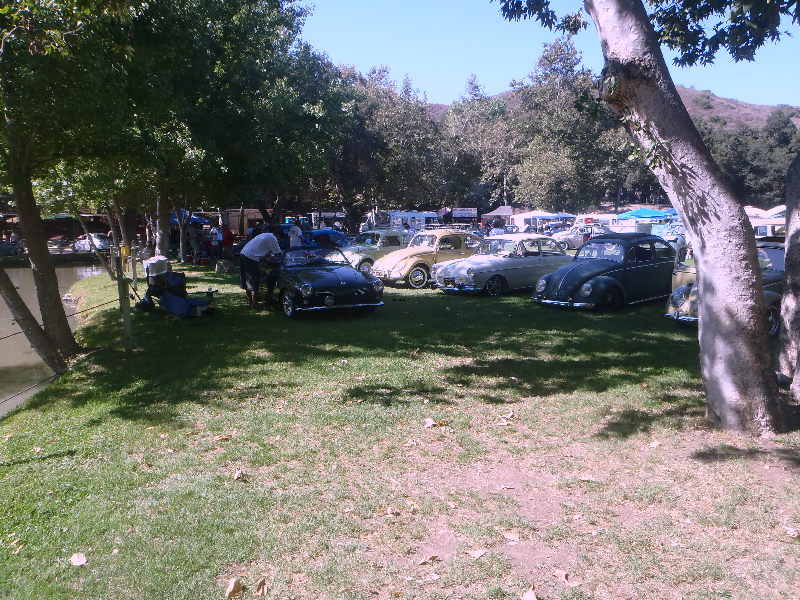 VW JAMBOREE Irvine Lake 2012 020.jpg